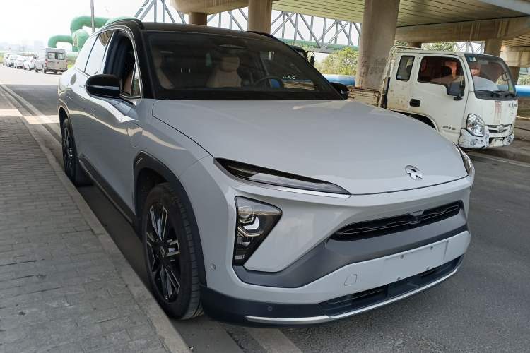 Used Nio ES6 2020 600 km Sport Edition Front Right 45 Deg