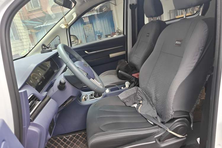 Used BAW Ruisheng Ace M7 2023 1.6L Standard Wheelbase Wealth Creation Version 7 Seats
