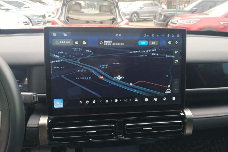 Used iCAR 03T 2024 501km Four-wheel Drive Long-Range Version
