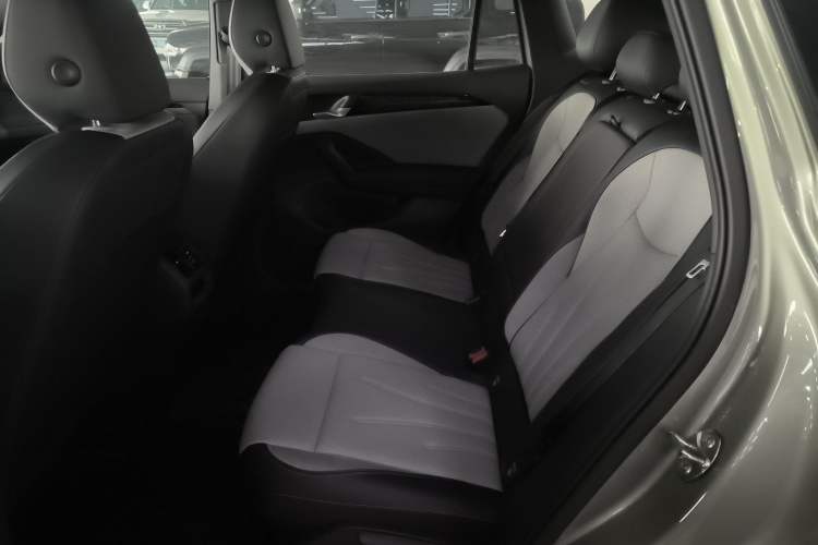 Used Volkswagen Tayron 2025 Tiguan L 380TSI 4Motion Luxury Easy Package