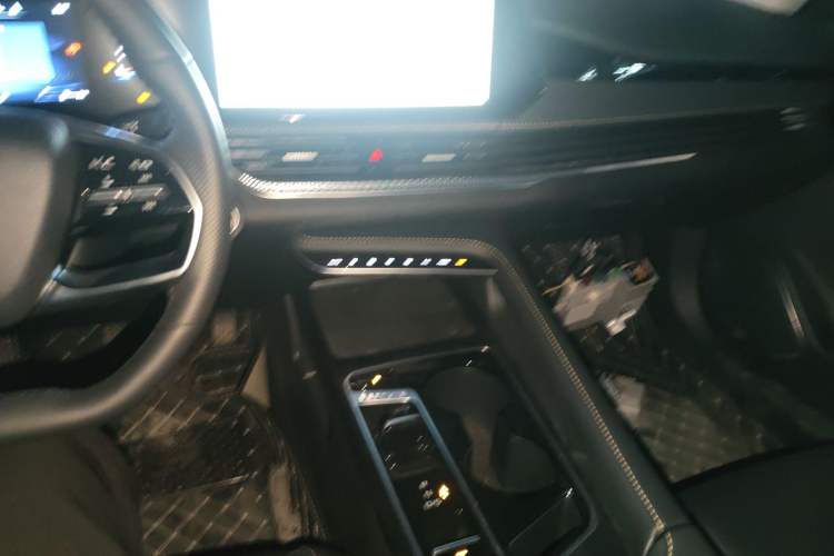 Used Bestune B70 2024 Dragon Edition 1.5T Leading Model
