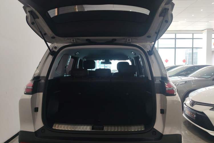 Used Wuling Starlight 560 2026 1.5T CVT Elite Edition
