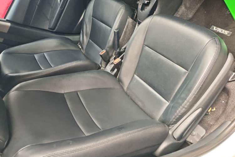 Used Toyota Vios 2021 1.5L CVT Comfort Edition Right Front Seat