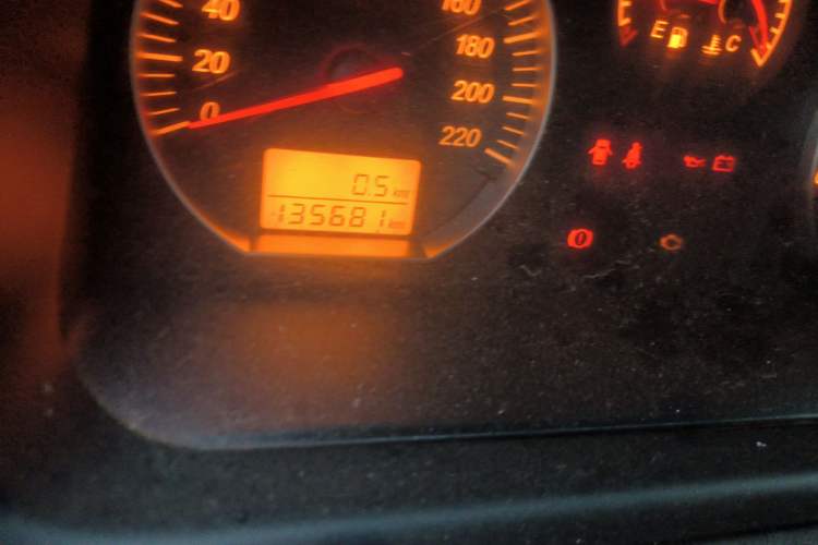 Used Jinbei Grace 2016 2.0L Express Utility Model
