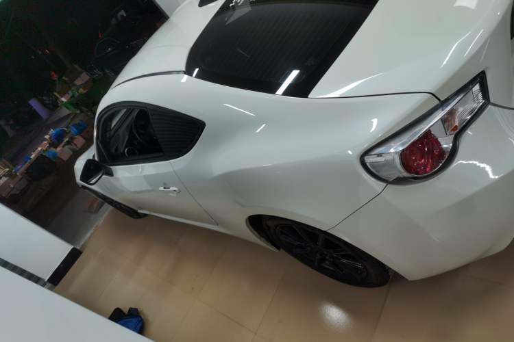 Used Toyota 86 2014 2.0L Automatic Luxury Version