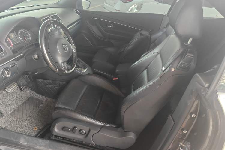 Used Volkswagen Eos 2011 2.0 TSI