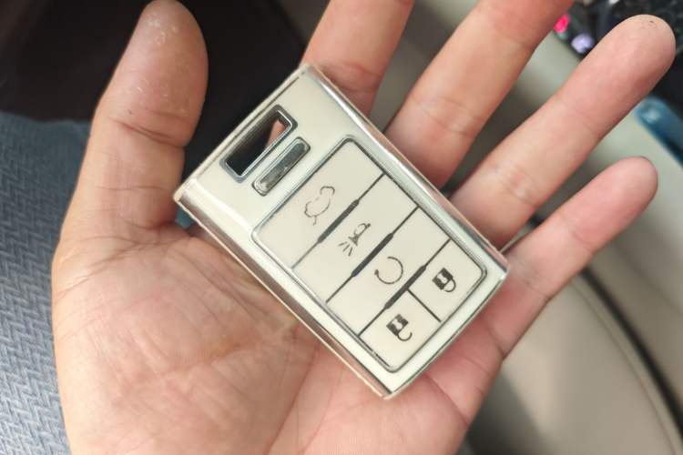 Used Cadillac XTS 2014 28T Comfort Version