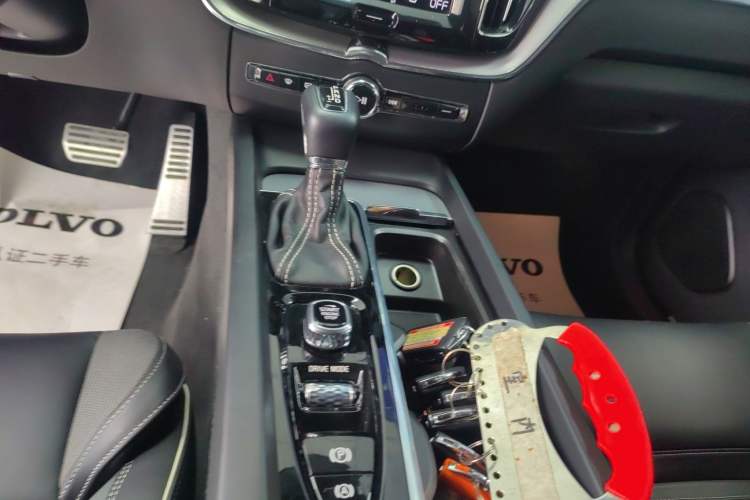 Used Volvo XC60 2020 T5 4x4 Smart & Dynamic Sport Edition
