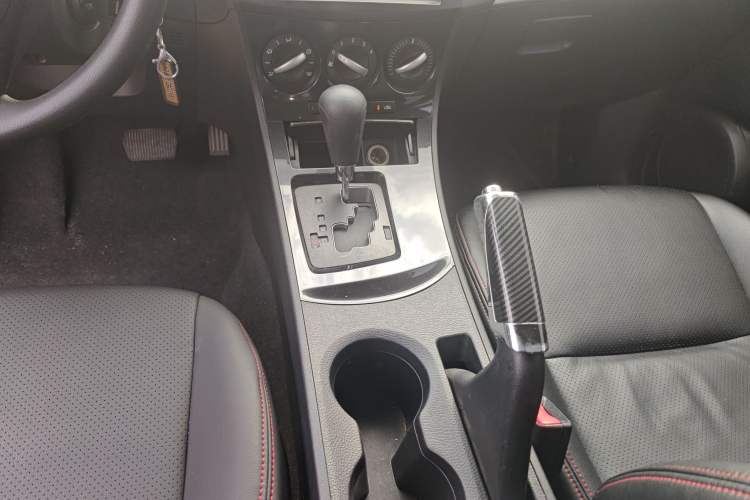 Used Mazda 3 2015 Sedan 1.6L Automatic Elite Model