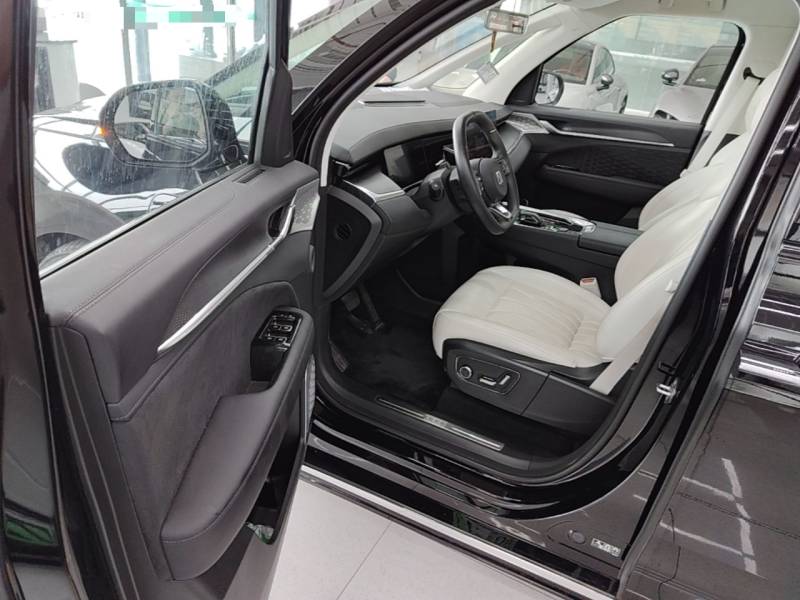 Used Zeekr 009 2024 GAC Trumpchi — 15