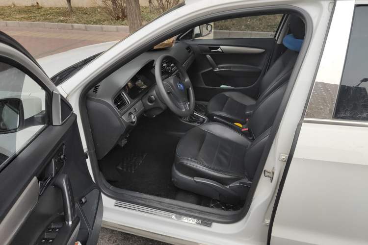 Used Volkswagen Lavida 2013 Restyled Classic 1.6L Automatic Comfort Edition Left Front Seat