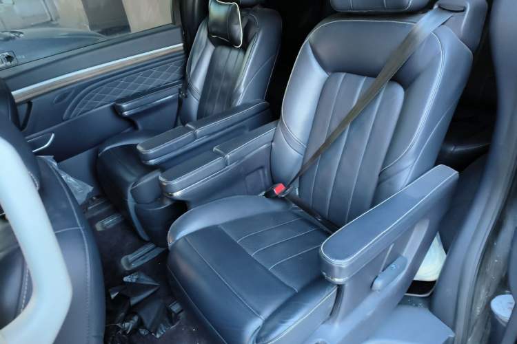 Used GAC Trumpchi M8 2019 320T Ultimate Edition
