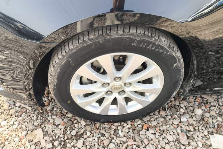 Used Buick LaCrosse 2013 2.4L SIDI Leading Comfort Version
