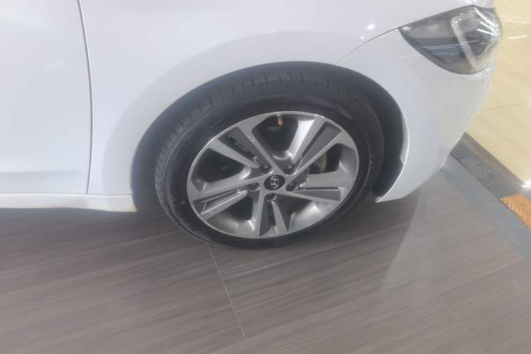 Used Hyundai Elantra (6th Generation / Lingdong) 2016 1.6L Automatic ZhiXuan – Elite Version
