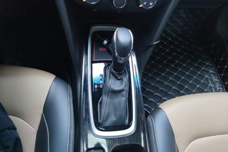 Used Chevrolet Monza 2020 320 Automatic Enjoyment Edition