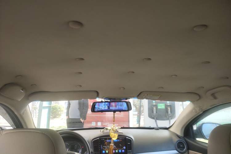 Used Roewe 350 2013 350S 1.5L Manual Xunchi Edition