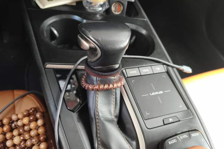 Used Lexus UX 2019 260h Explore-Cool Edition China VI Standard