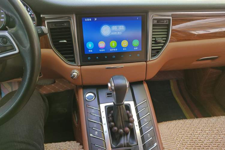 Used Zotye SR9 2017 2.0T Automatic Ultimate Road Edition
