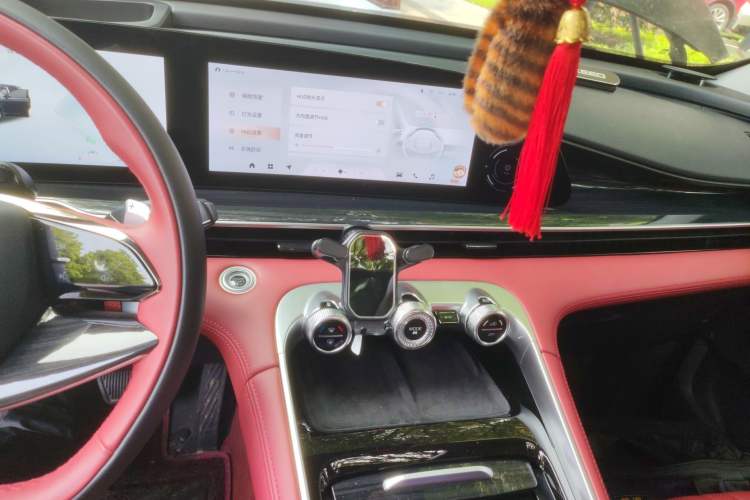 Used EXEED Stellar 2023 400T Four-Wheel Drive Premium Flying Fish Edition Audio And AC Panel