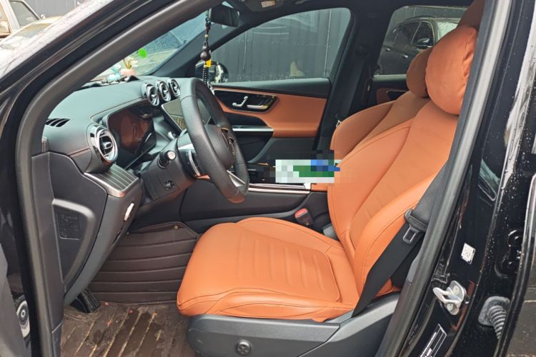 Used Mercedes-Benz GLC 2023 GLC 300 L 4MATIC Dynamic 7-Seater
