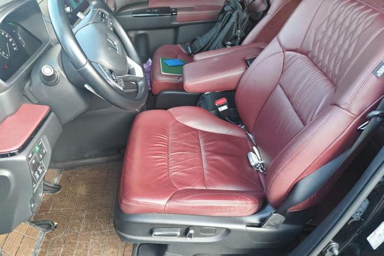 Used Honda Elysion 2022 2.0L eHEV Prestige Edition