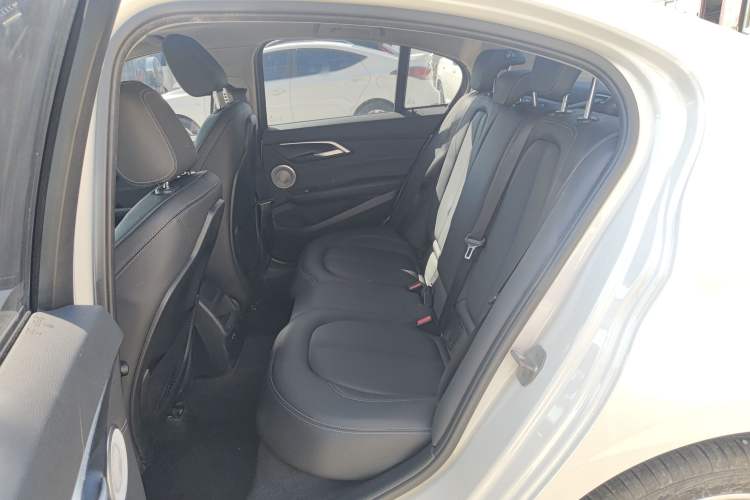 Used BMW 1 Series 2021 120i M Sport Night Edition