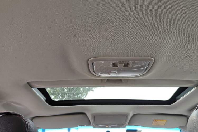 Used Geely Auto Emgrand 2015 Sedan 1.5L Manual - Top Trim Level