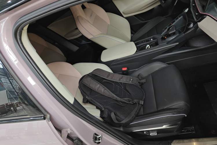 Used Lynk & Co 06 2023 Remix 1.5T Shero