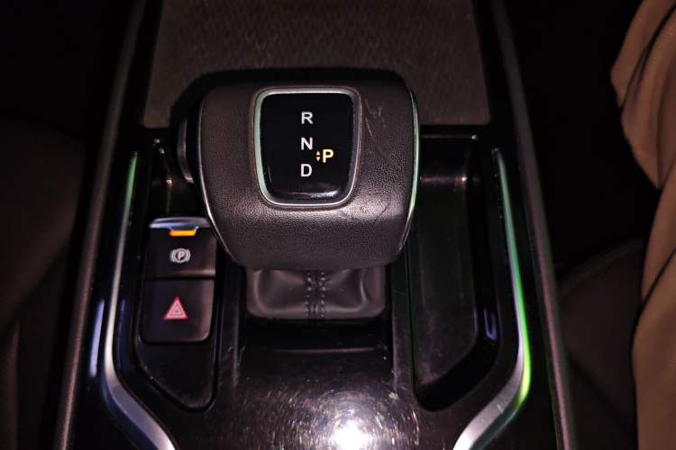 Used Hongqi E-QM5 2023 Base Travel Edition