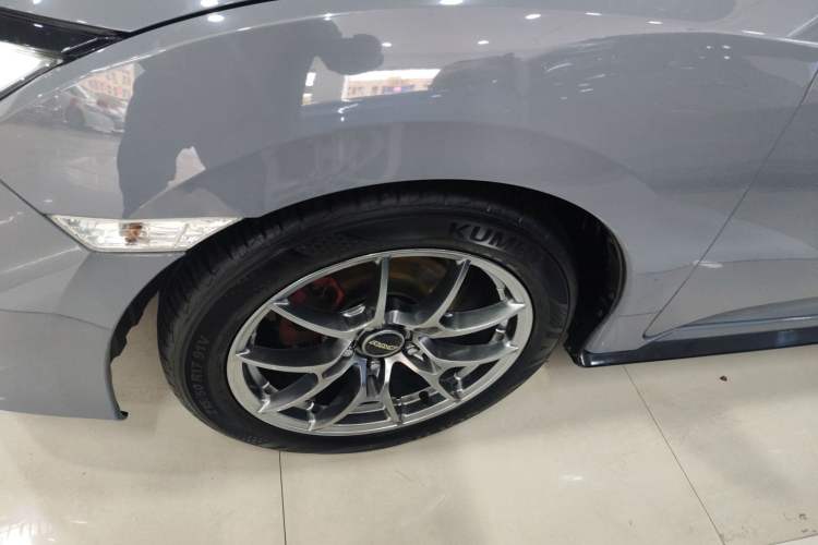 Used Honda Civic 2019 220TURBO CVT Dynamic Edition China VI Emission Standard Left Front Wheel Hub