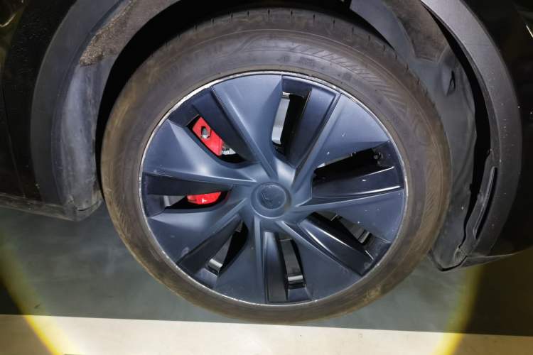 Used Tesla Model Y 2023 Rear-Wheel-Drive Version