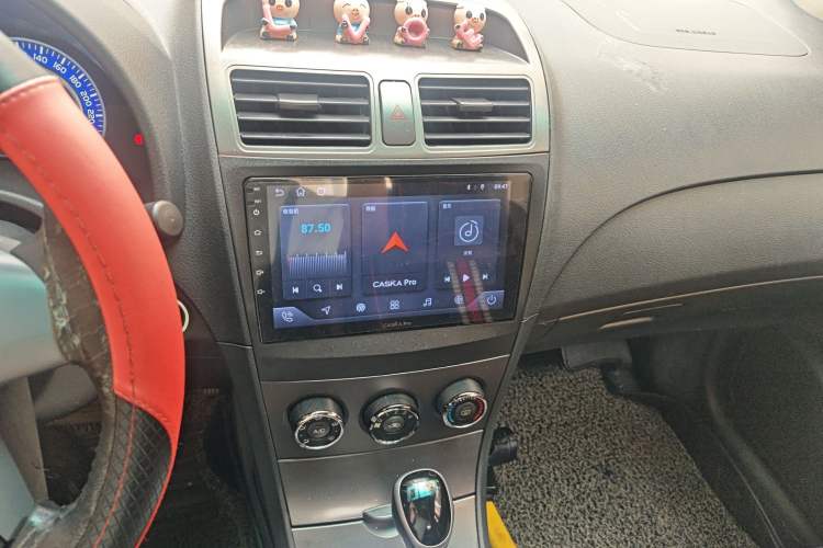 Used BYD L3 2015 Energy-Efficient Model 1.5L Automatic Comfort Edition Audio And AC Panel