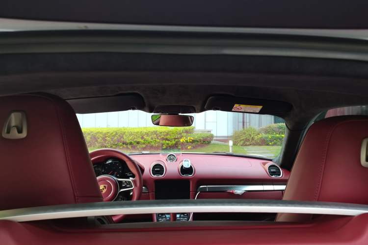 Used Porsche 718 2020 Cayman 2.0T Headliner