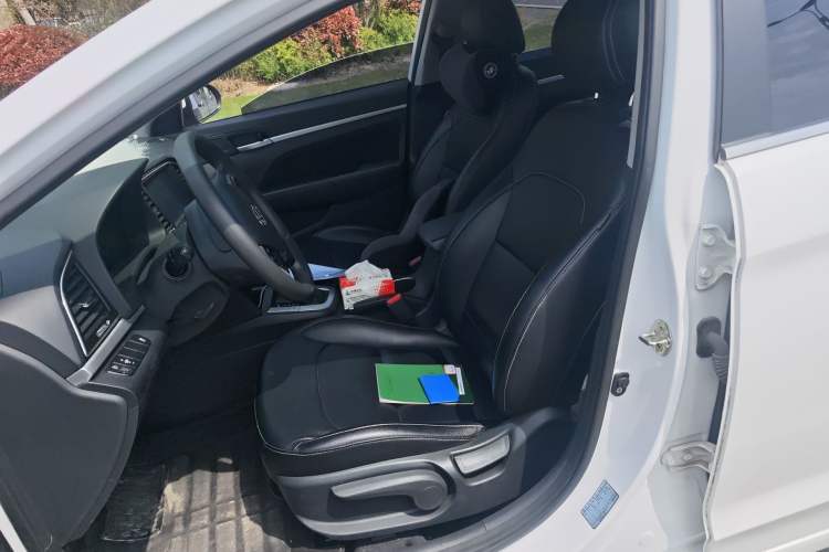 Used Hyundai Elantra (6th Generation / Lingdong) 2016 1.6L Automatic ZhiXuan – Elite Version Left Front Seat