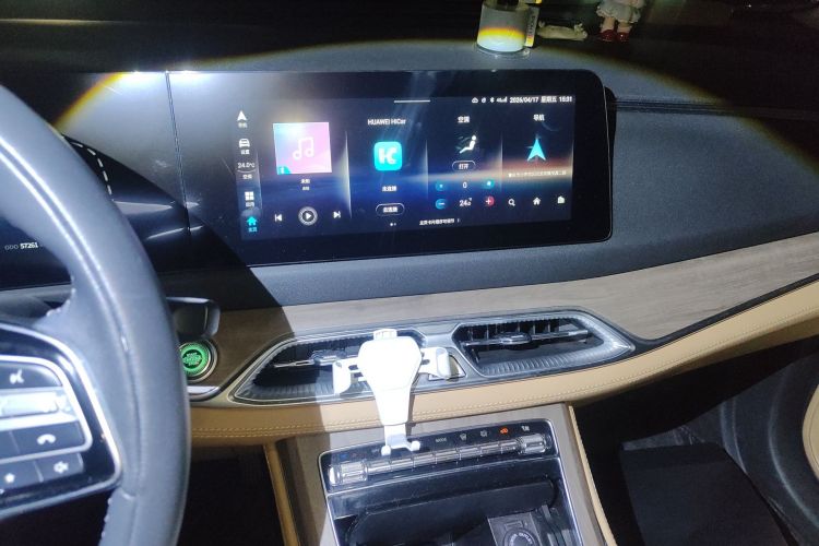 Used Landian E5 2023 1.5L DE-i 110KM Flagship 7-Seater
