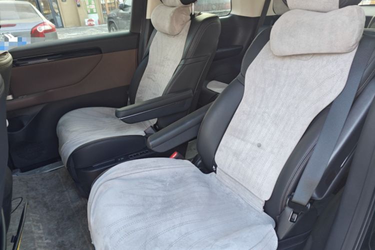 Used GAC Trumpchi E8 2024 Honor Series 2.0L Honor Edition Left Rear Seat