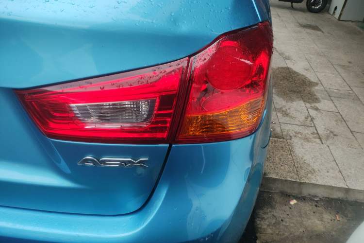 Used Mitsubishi ASX 2013 2.0L CVT Two-Wheel Drive Elite Edition