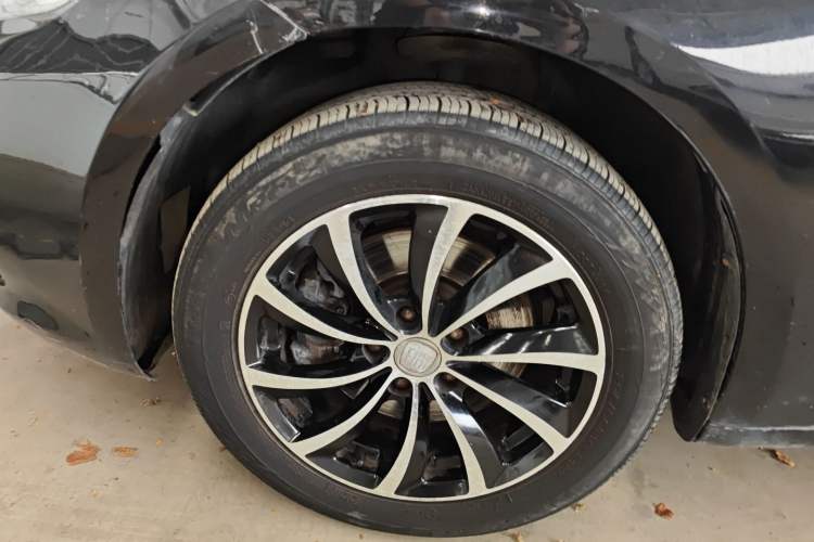 Used Fiat Viaggio 2015 1.4T Manual Enjoyment Edition
