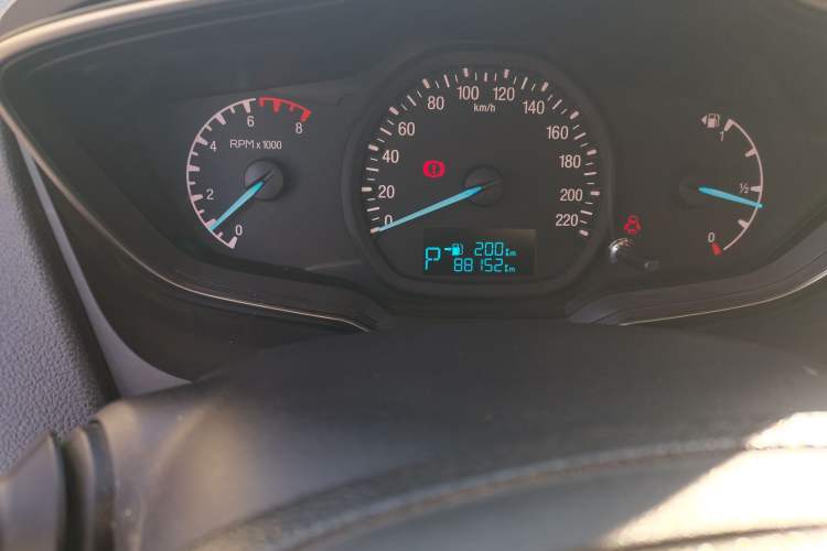 Used Ford Escort 2015 1.5L Automatic Comfort Edition
