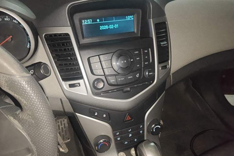 Used Chevrolet Cruze 2012 1.8L SE AT