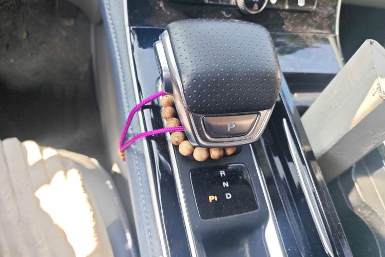 Used Rising ER6 2020 620 km Smart Edition
