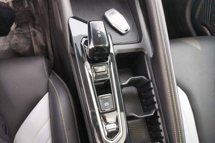 Used Geely Auto Coolray 2022 Bin Yue COOL 1.5TD DCT Hot Engine Edition
