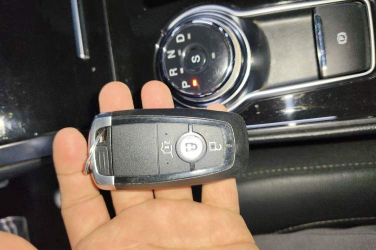 Used Ford Edge 2020 EcoBoost 245 Two-Wheel Drive Titanium 7-Seater