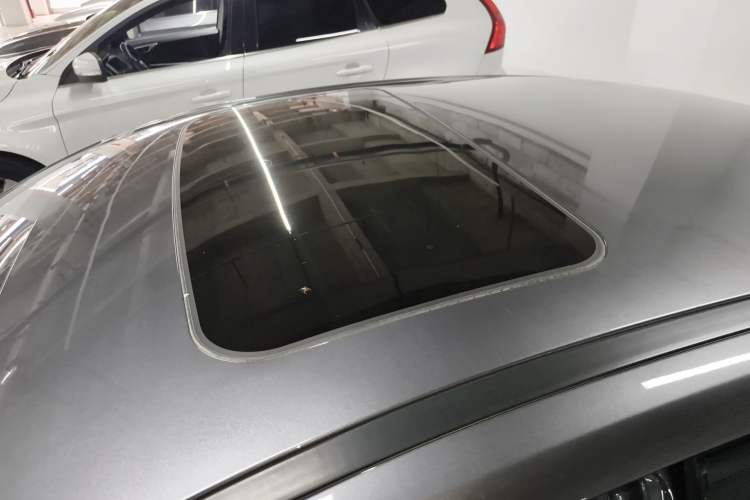 Used GAC Trumpchi EMPOW 2023 270T DCT J11 Version Roof