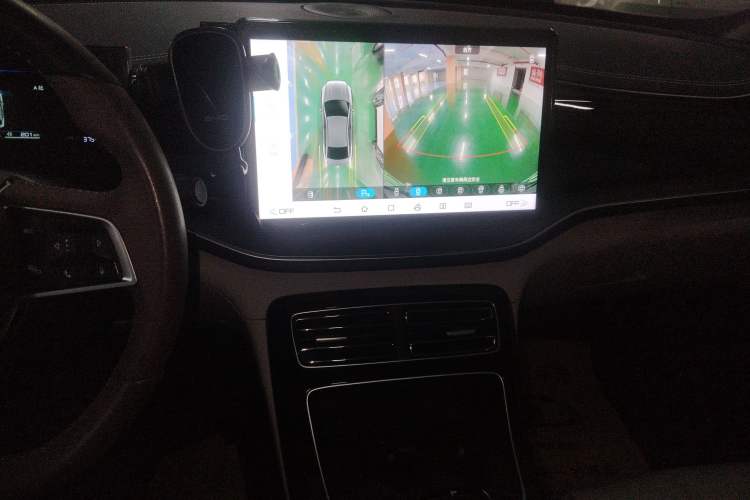 Used BYD Qin PLUS 2023 Champion Edition DM-i 120KM Beyond Model Audio And AC Panel