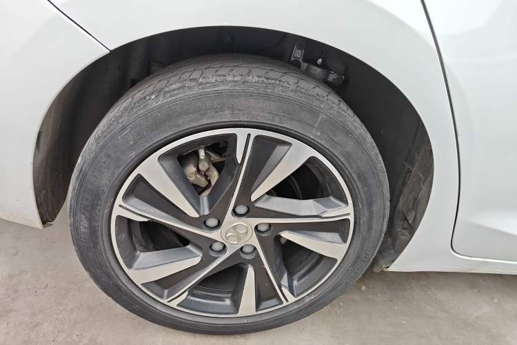 Used BAIC Beijing U7 2019 1.5T Manual Elite Version China VI