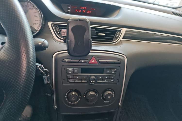 Used Peugeot 308 2014 Enjoy Edition Classic 1.6L Automatic Premium Model Audio And AC Panel