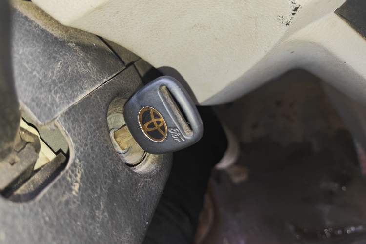 Used Jinbei New Hiace X30L 2016 1.5L Business Edition DLCG14 Vehicle Key