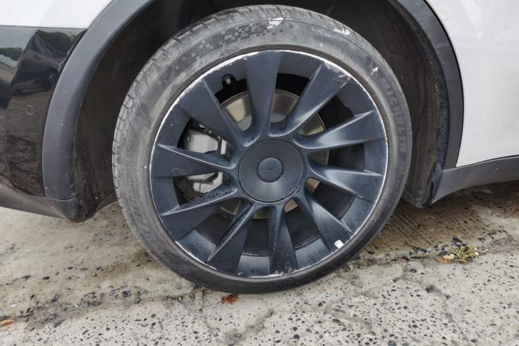 Used Tesla Model Y 2022 Rear-Wheel-Drive Version
