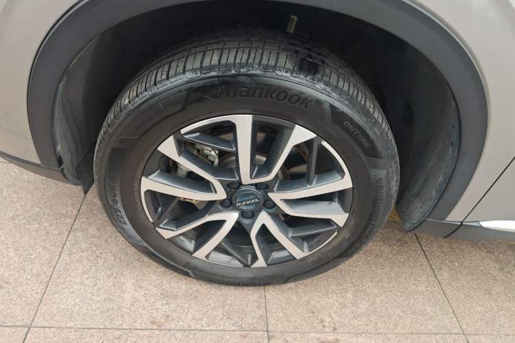 Used Haval H6 2021 3rd Generation 1.5T Automatic Two-Wheel Drive Pro Left Front Wheel Hub